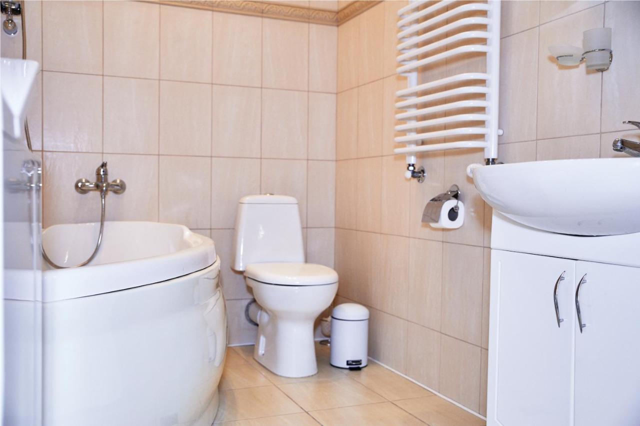Designer Apartment In The Center Leopoli Esterno foto