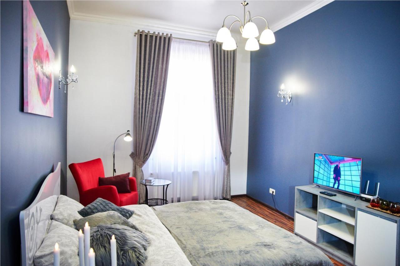Designer Apartment In The Center Leopoli Esterno foto
